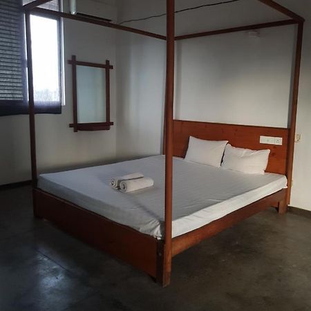Budget House 韦利格默 外观 照片
